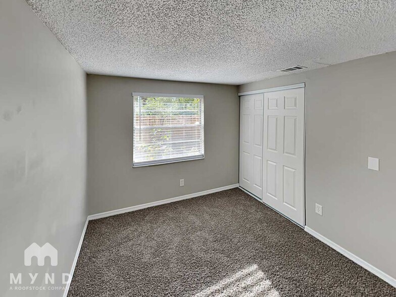 Building Photo - 6701 Village Grove Ct