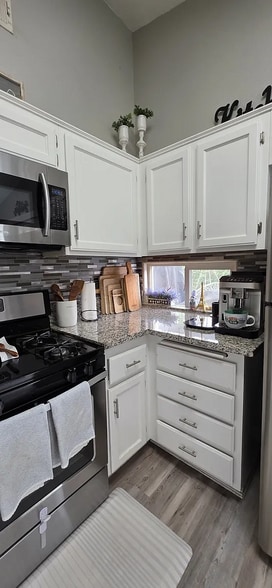 Building Photo - 3912 Boswellia Dr