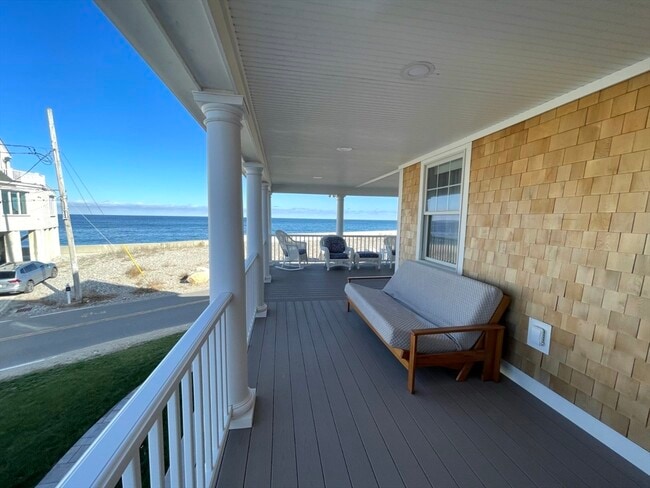 Building Photo - 43 Oceanside Dr