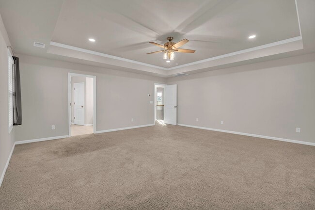 Building Photo - 222 Raleighwood Ln