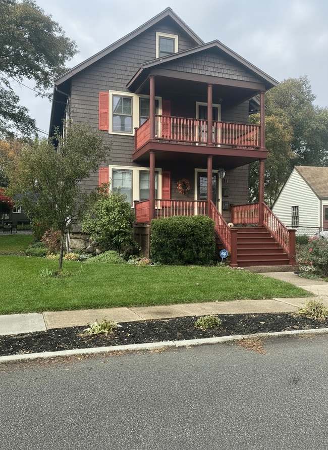 Building Photo - 39 Gould St