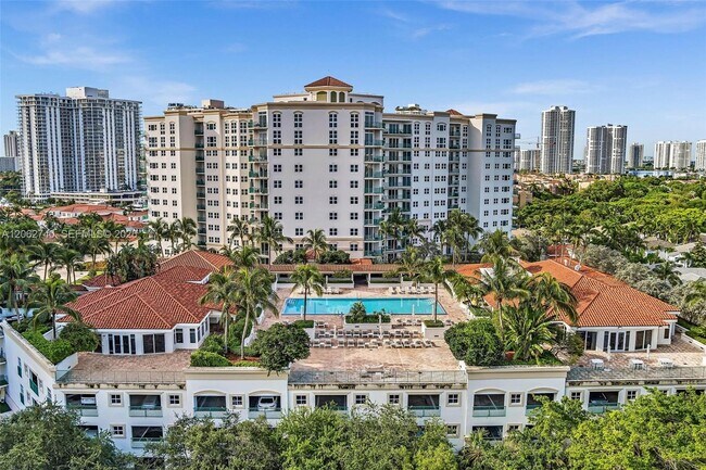 Building Photo - 20000 E Country Club Dr