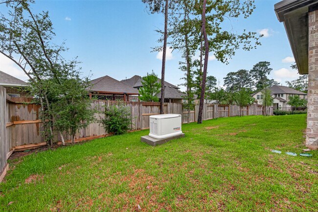Building Photo - 453 Embden Rim Dr