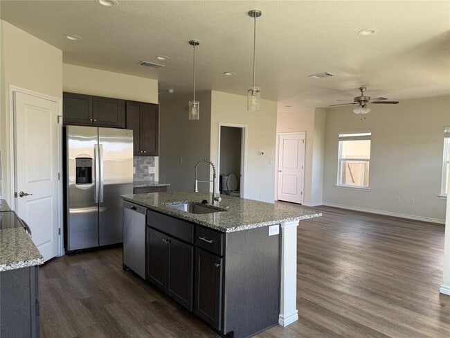 Building Photo - 510 Whirlaway Dr