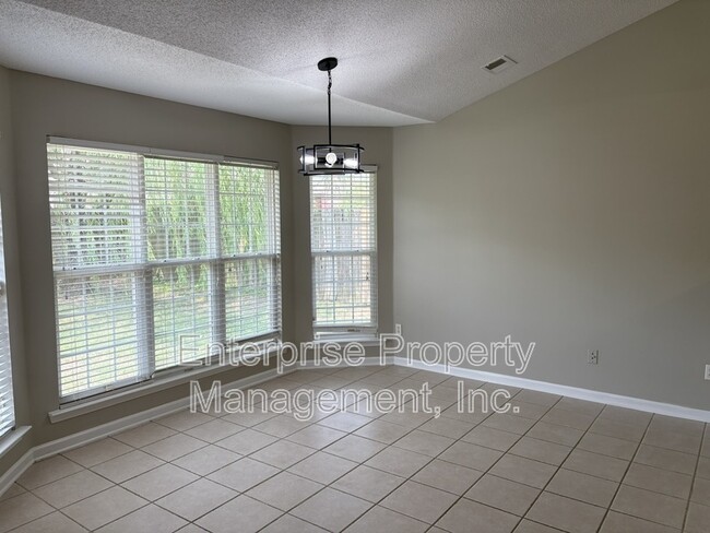 Building Photo - 11556 Milton Meadows Dr