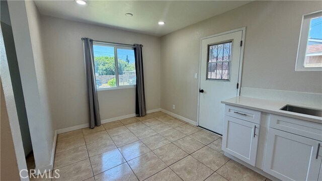 Building Photo - 12312 Loma Dr