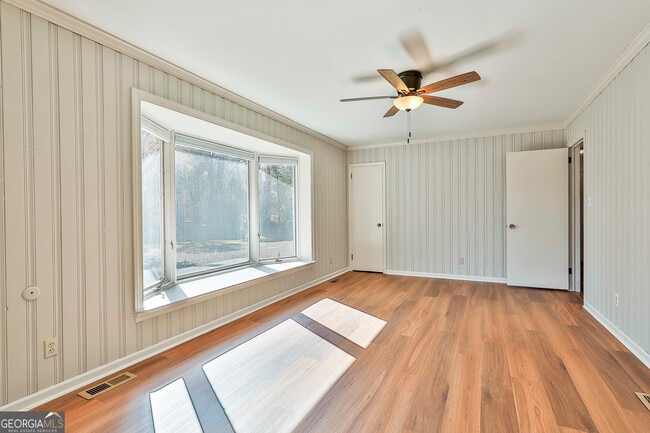 Building Photo - 334 Porter Rd