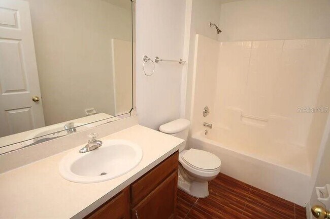 Building Photo - 1 Catalina Ct