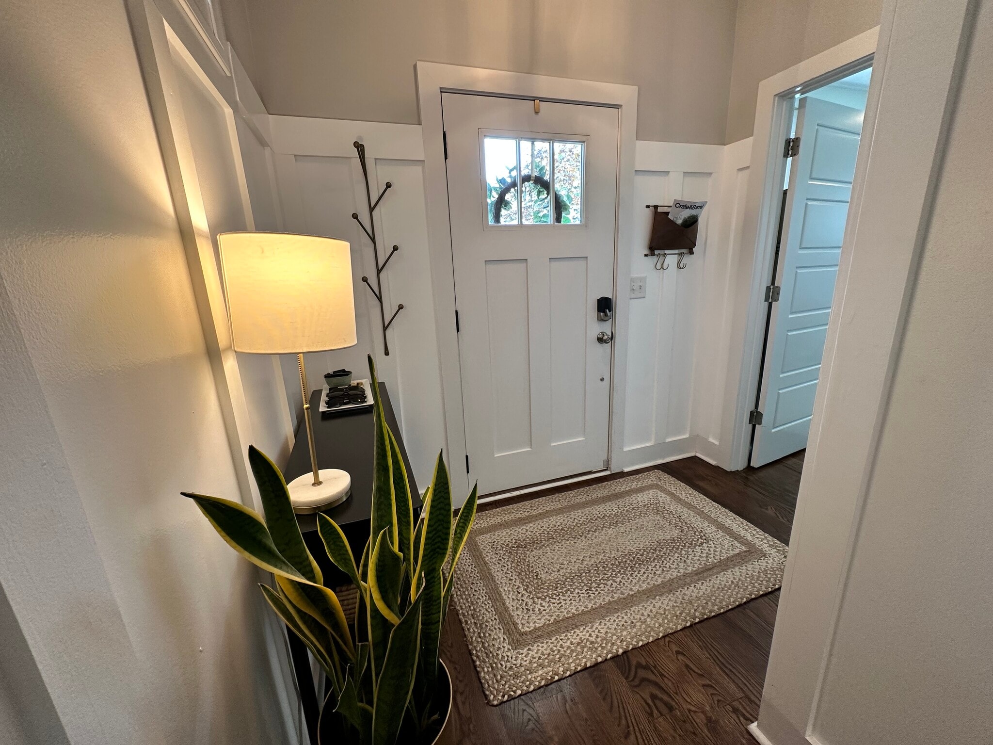 Building Photo - 1716 Northview Ave