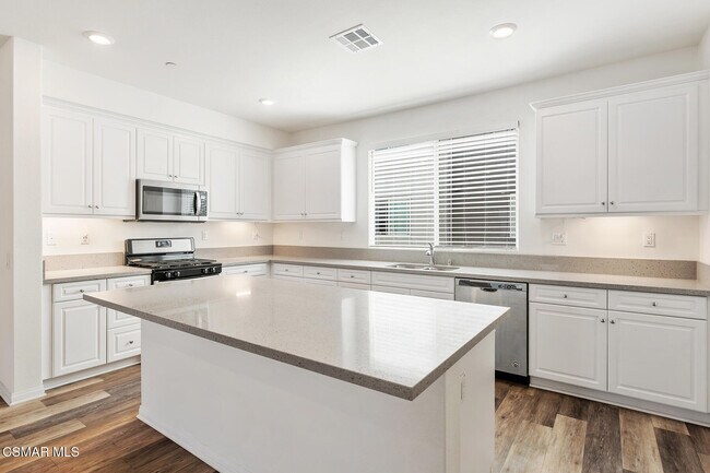 Building Photo - 14055 Ruby Ln