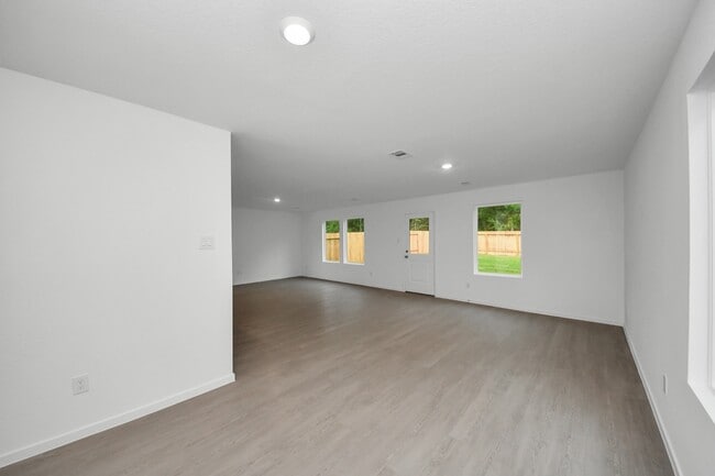 Building Photo - 13499 Sonali Springs Dr