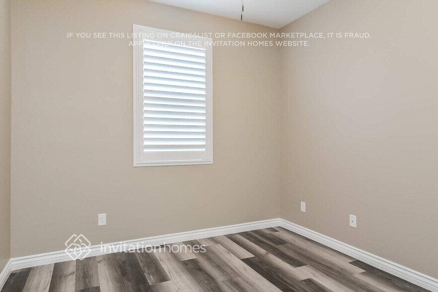 Building Photo - 377 Badinerie St