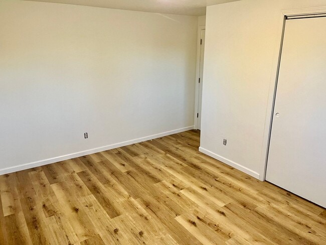 Building Photo - 1708-1712 Amy St