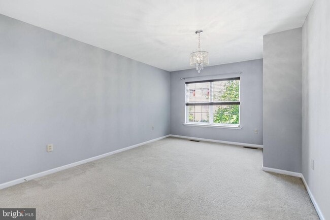 Building Photo - 1046 Balley Dr