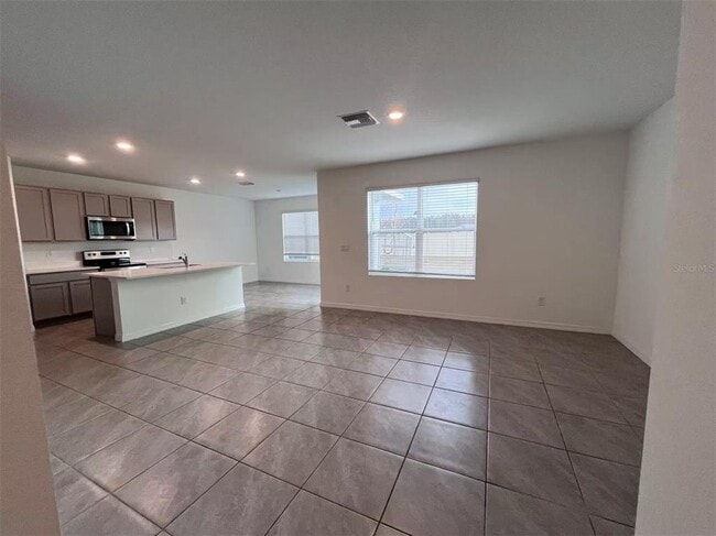 Building Photo - 7307 Broad River Ave