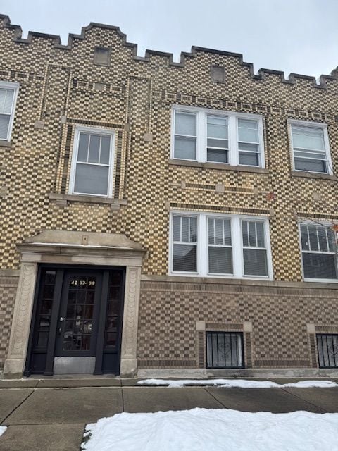 Building Photo - 4239 W George St