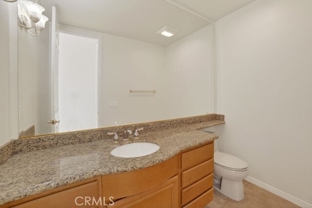 Building Photo - 3 Chandon