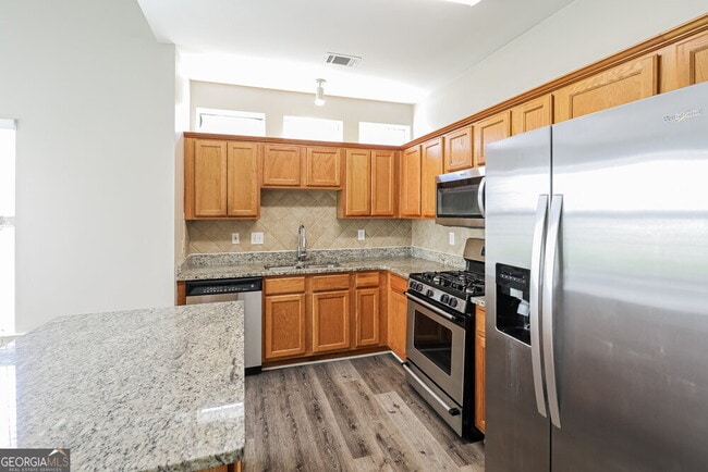 Building Photo - 604 Brookwater Dr