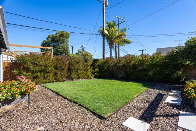 Building Photo - 4513 E Cervato St