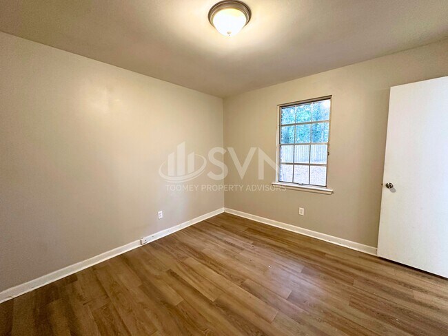 Building Photo - 3759 San Juan Dr