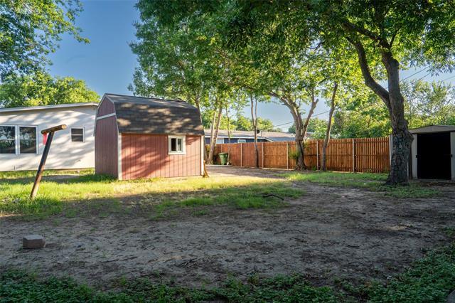 Building Photo - 6627 Onyx Dr N