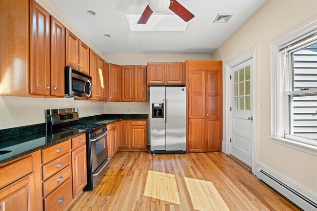 Building Photo - 7 Albion Pl