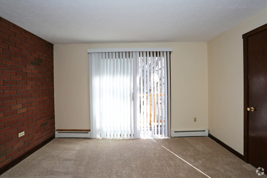 Meadowbrook Apartments 51 Meadow Brook Rd Ellington CT 06029