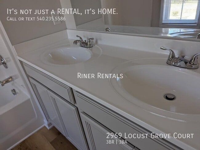 Building Photo - 2969 Locust Grv Ct