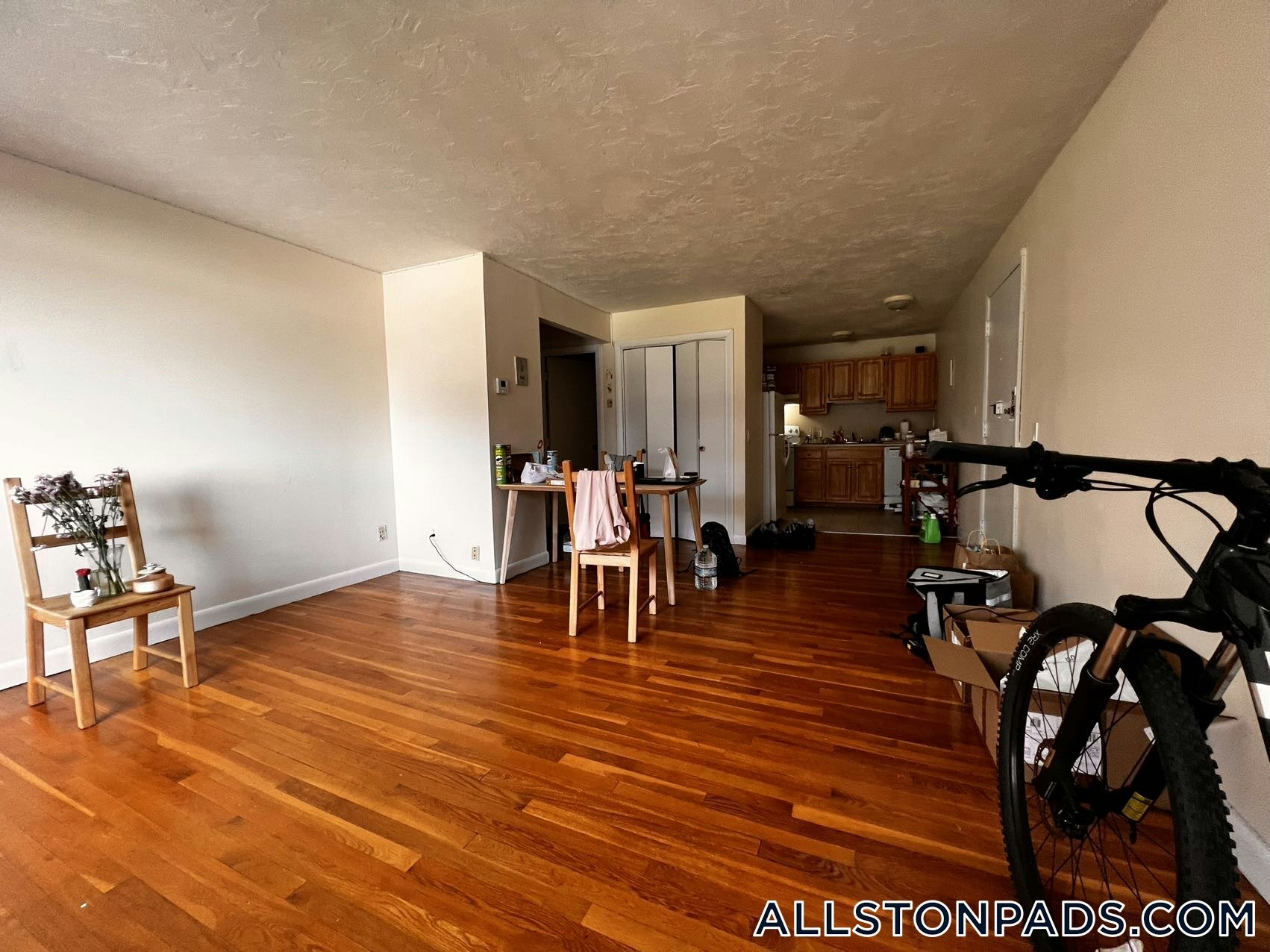 Building Photo - 75 Gardner St