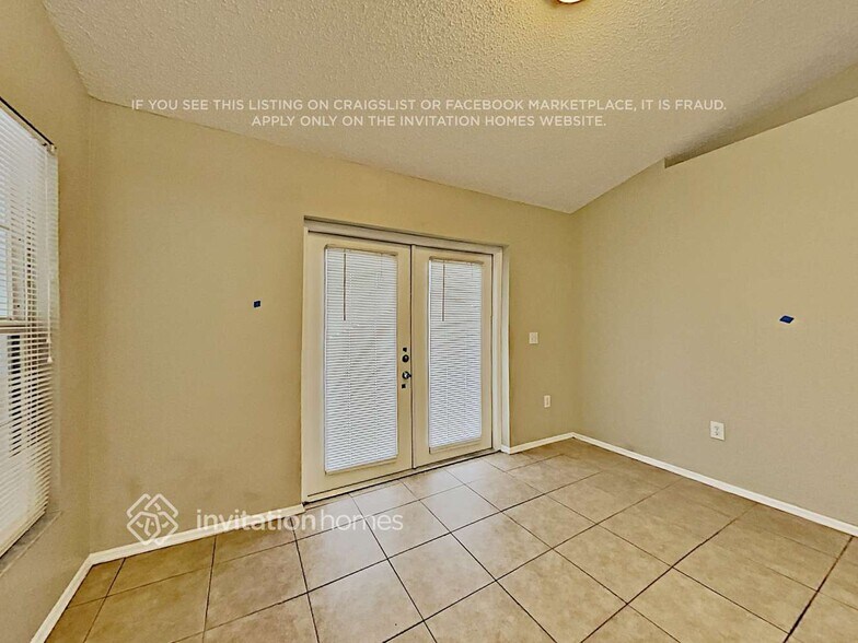 Building Photo - 13531 2nd Ave NE