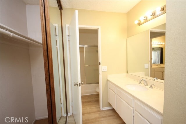 Building Photo - 23737 Highland Valley Rd