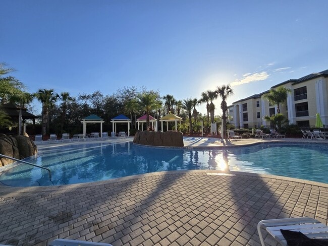 Building Photo - Great 2 Bed 1 Bath Ground floor condo in Legacy Dunes Kissimmee, FL $1599