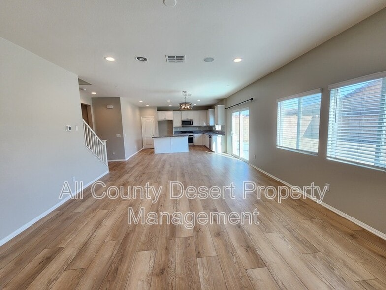 Building Photo - 84649 Merus Ave