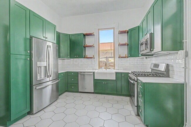 Building Photo - 2923 W 27th Ave