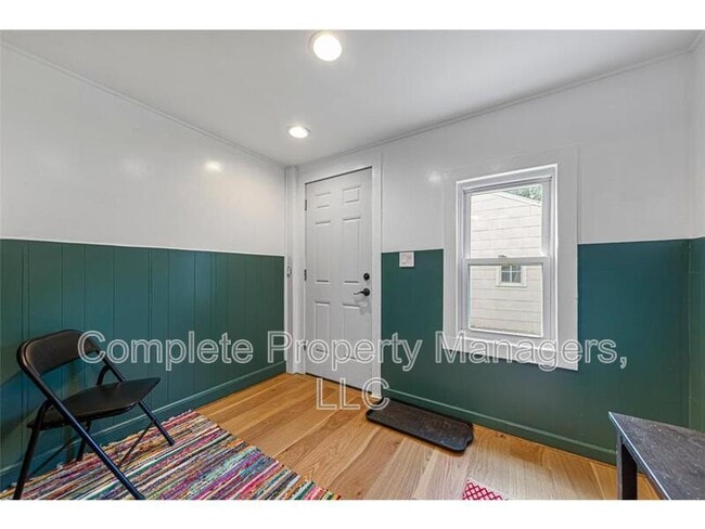 Building Photo - 405 Columbus Ave