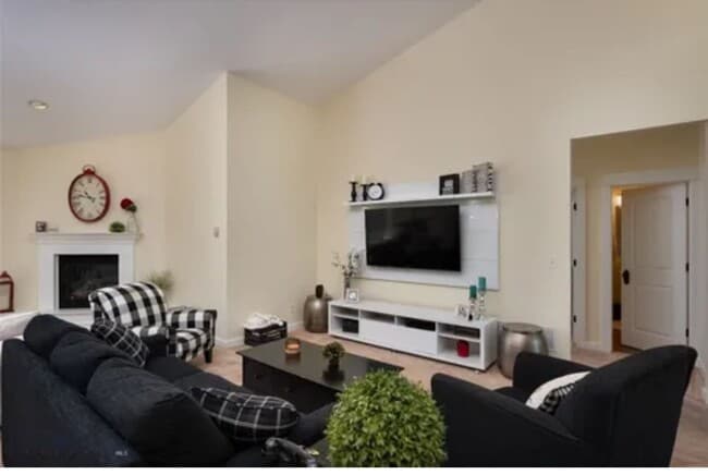 Building Photo - Stunning Home In Baxter Meadows