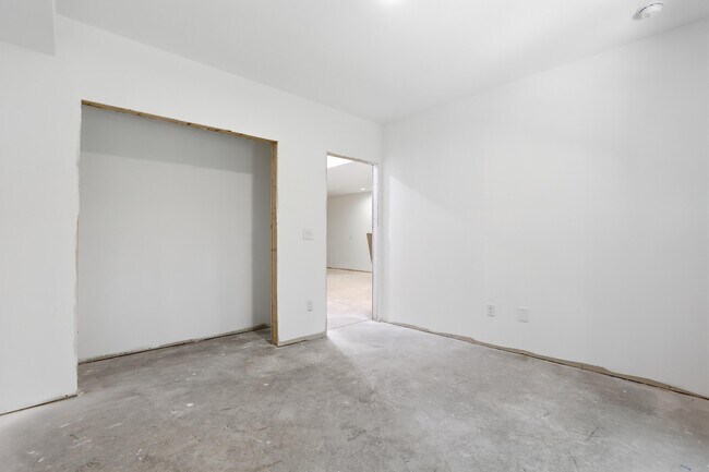 Building Photo - 238 Sugartree Ln