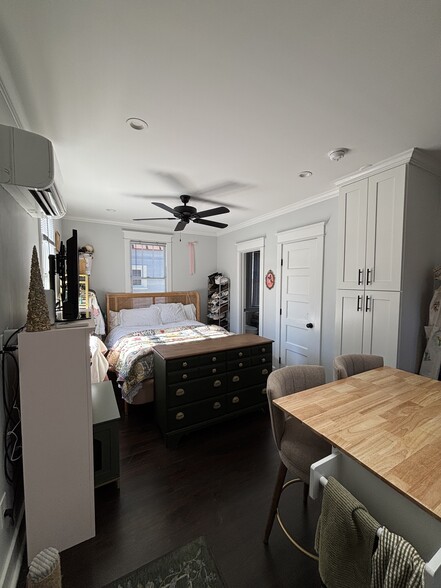 Building Photo - 25 Kennedy St