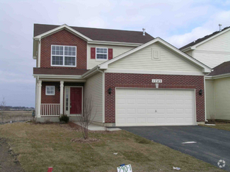 Building Photo - 1743 S Hamlin Ln