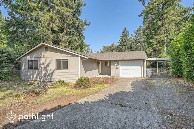 Primary Photo - 8201 Woodbourne Dr SW