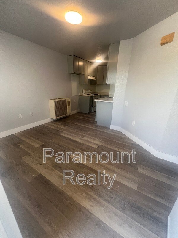 Building Photo - 173 22nd St