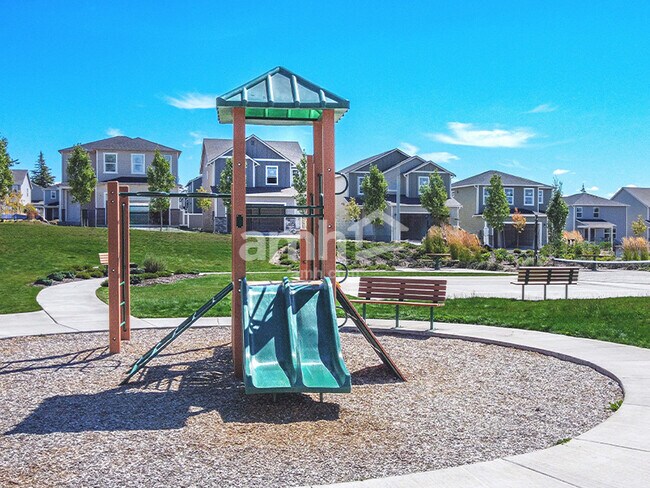 Building Photo - 4922 86th Ave NE