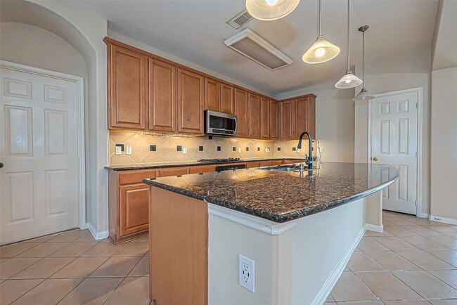 Building Photo - 11315 Sailwing Creek Ct