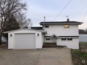 Building Photo - 285 Sunrise Ln