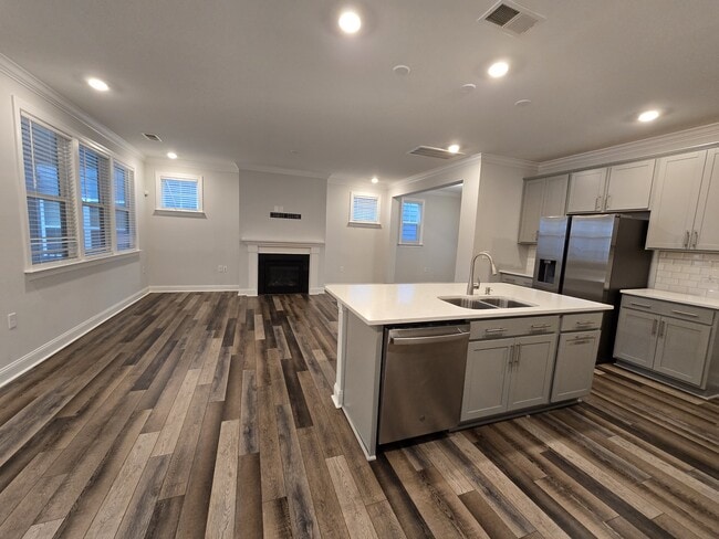 Building Photo - 324 Natsam Wds Wy