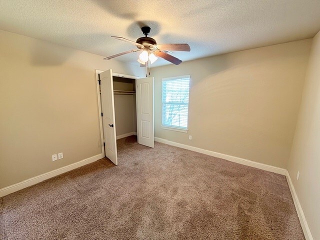 Building Photo - 2903 SW Tanglewood Ave