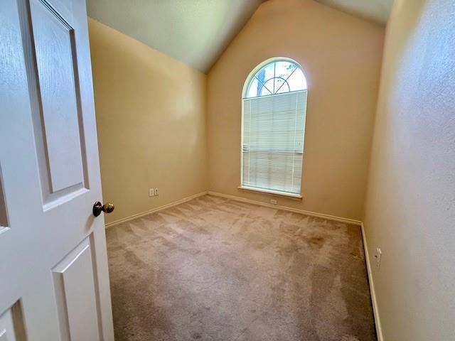 Building Photo - 2705 Water Oak Dr