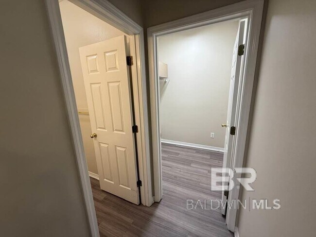 Building Photo - 2651 S Juniper St