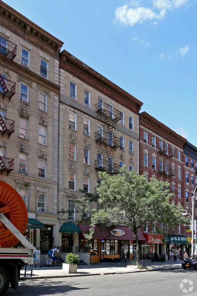 Building Photo - 3157 Broadway