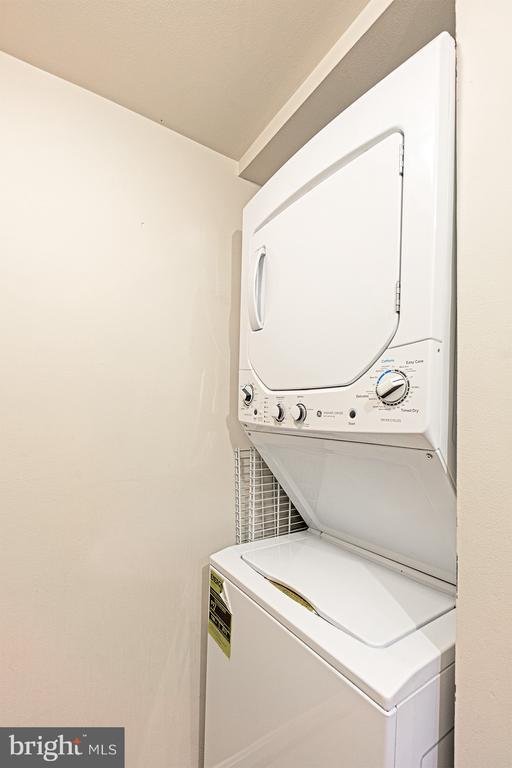 Building Photo - 3400 39th St NW